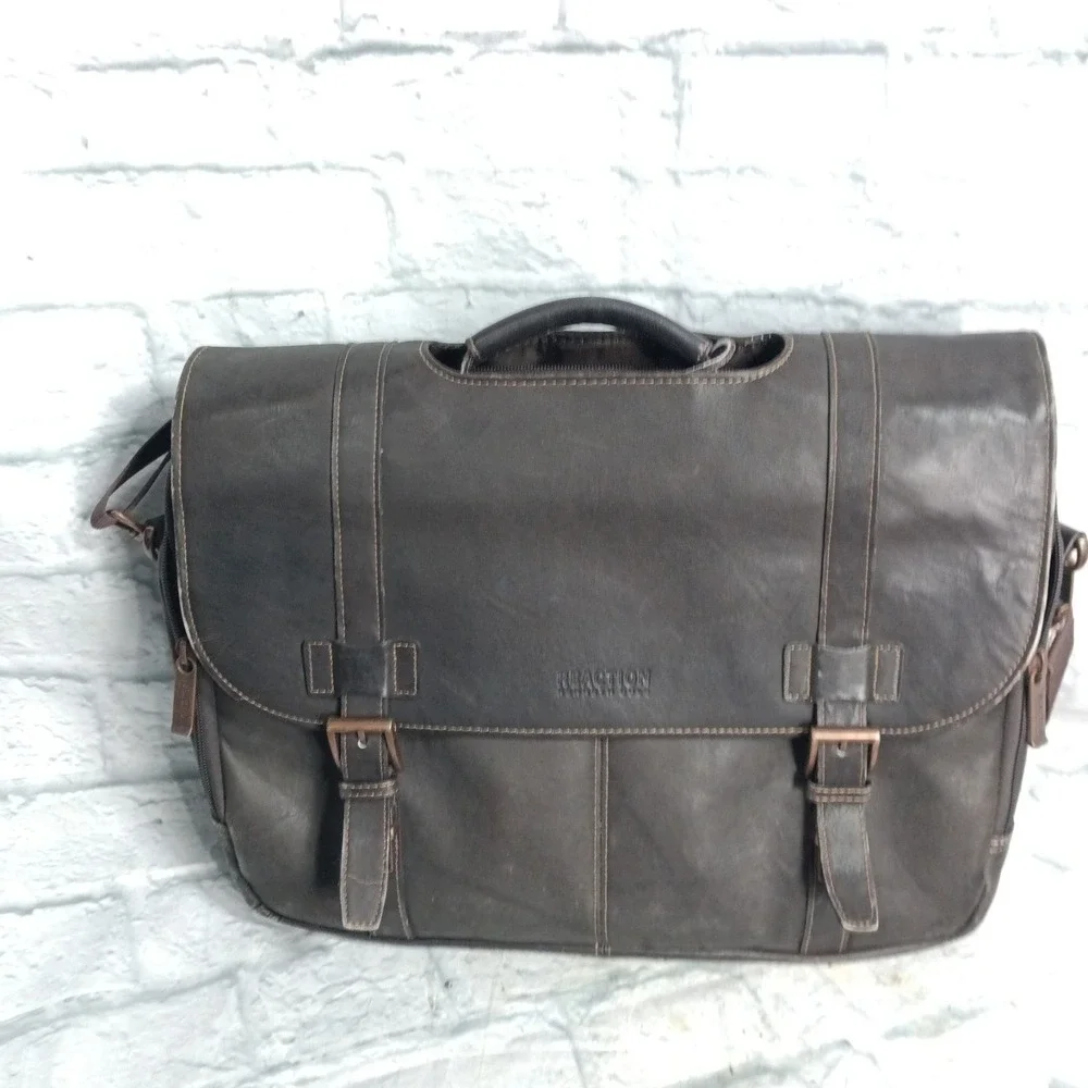 Kenneth Cole Reaction Brown Leather Messenger Bag Laptop Briefcase s10